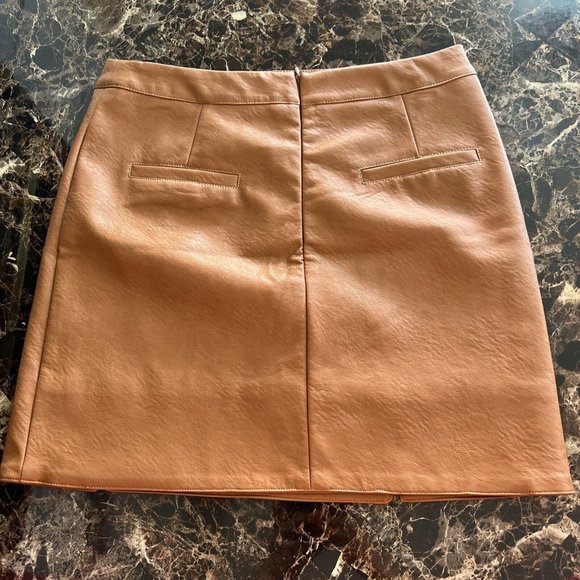 Shine Star Women  Vegan Leather Mini Front Slit Skirt Brown Tan Size Medium - Picture 2 of 14